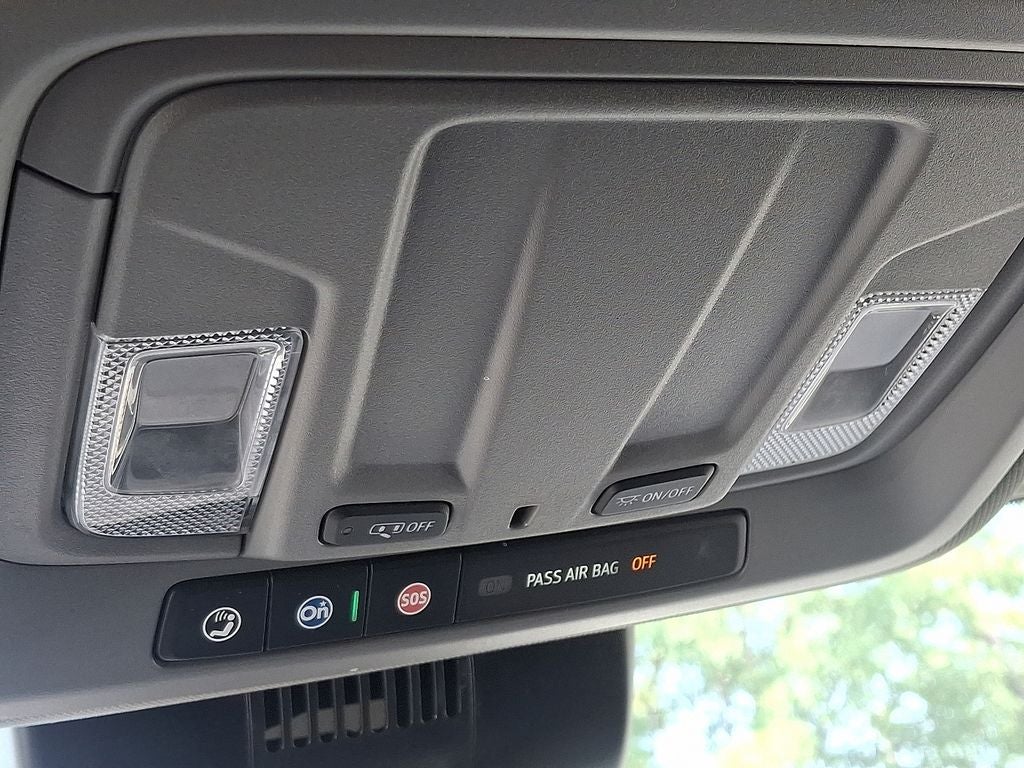 2025 Chevrolet Silverado LT