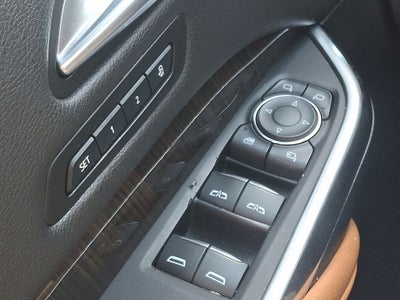 2020 Cadillac XT4 AWD Premium Luxury