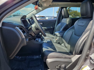 2022 Jeep Cherokee Latitude Lux