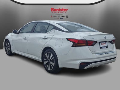 2021 Nissan Altima 2.5 SV