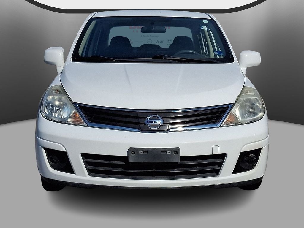 2011 Nissan Versa 1.8 S