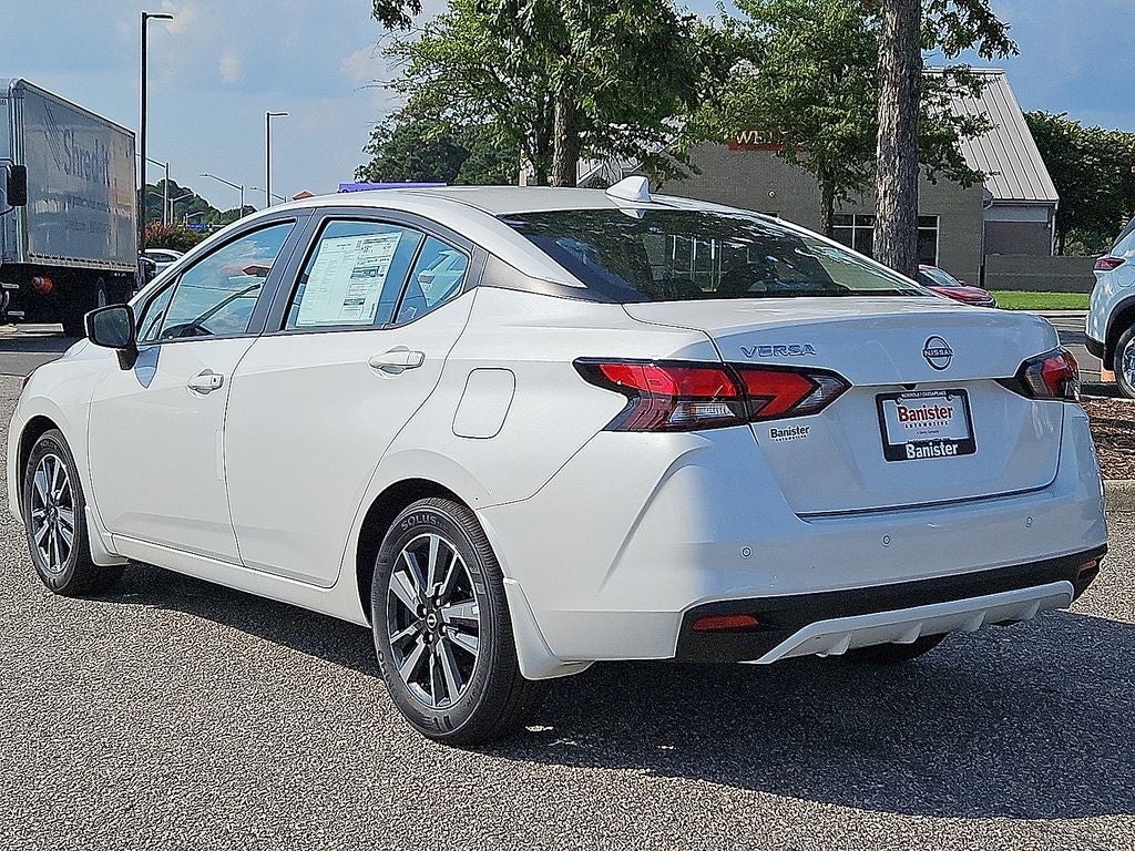 2025 Nissan Versa SV