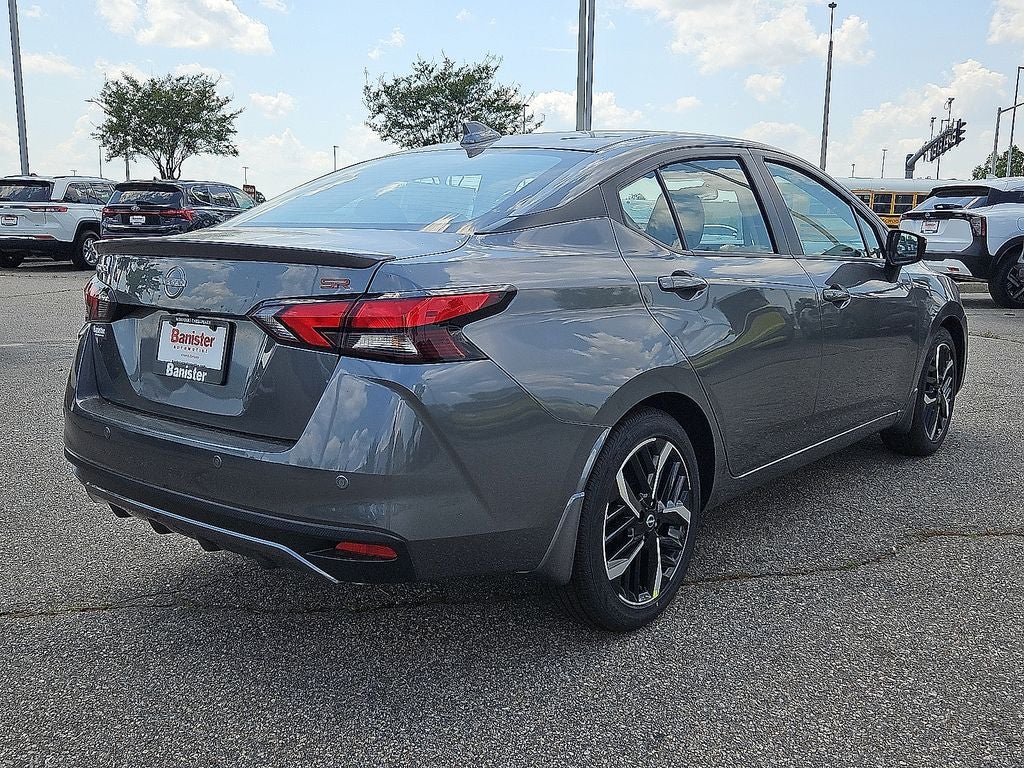 2025 Nissan Versa SR