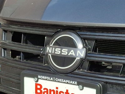 2025 Nissan Versa SR