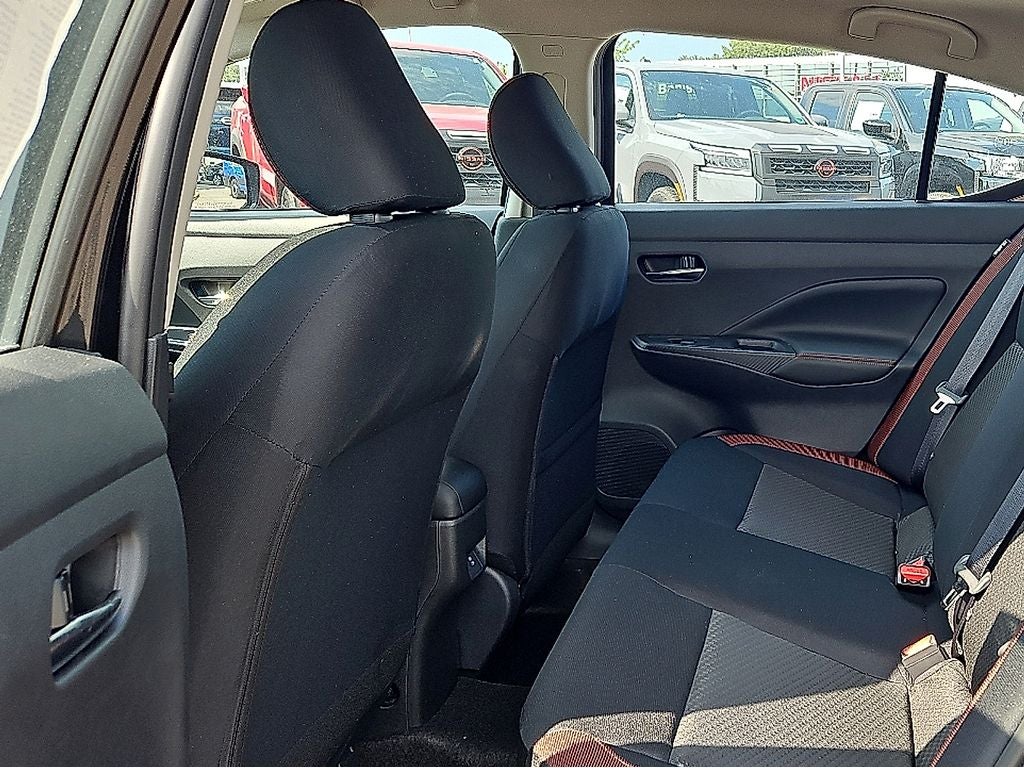 2025 Nissan Versa SR