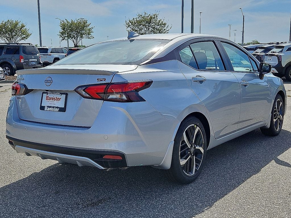 2025 Nissan Versa SR