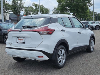 2025 Nissan Kicks Play S