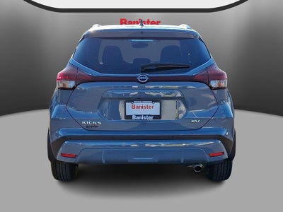 2024 Nissan Kicks SV