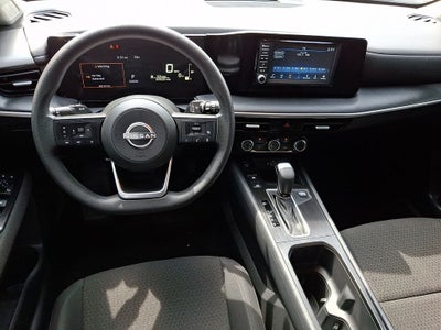 2025 Nissan Kicks S