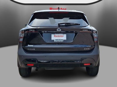 2025 Nissan Kicks S