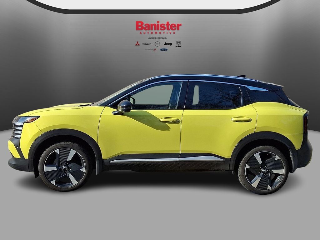 2025 Nissan Kicks SR