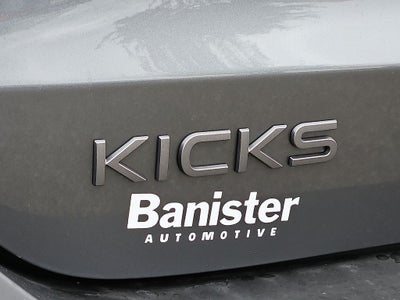 2025 Nissan Kicks SR