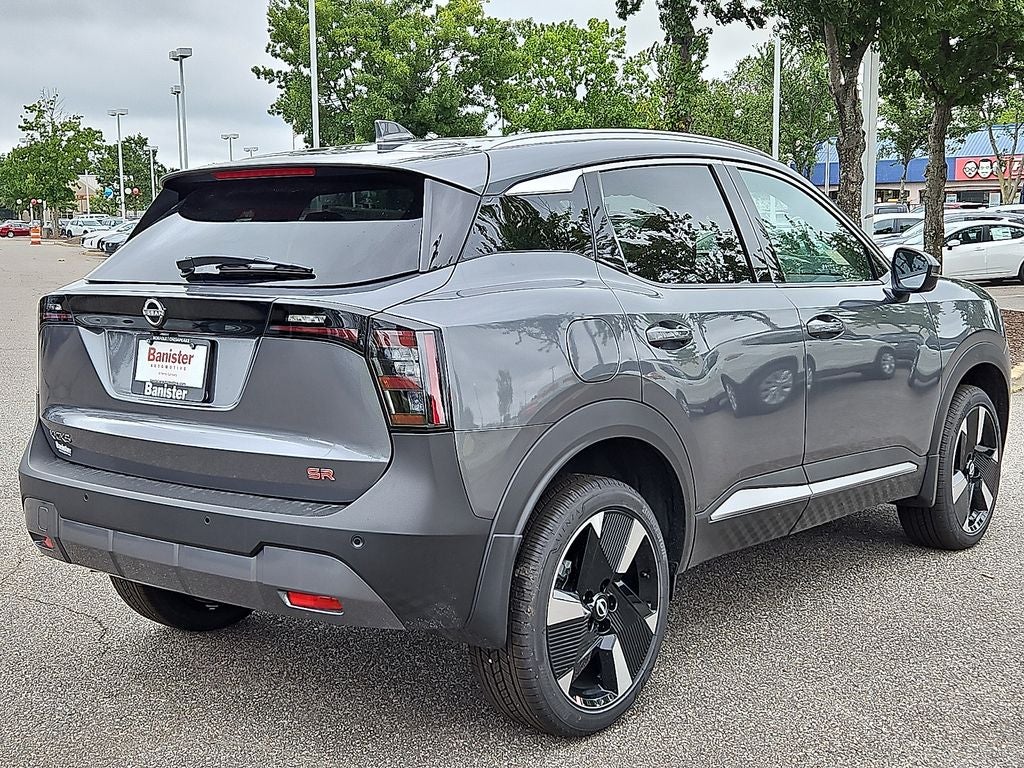 2025 Nissan Kicks SR