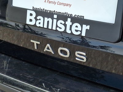 2025 Volkswagen Taos SE