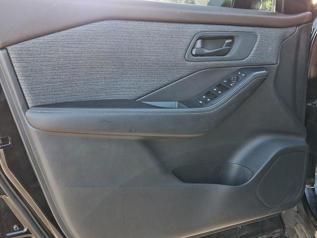 2022 Nissan Rogue S
