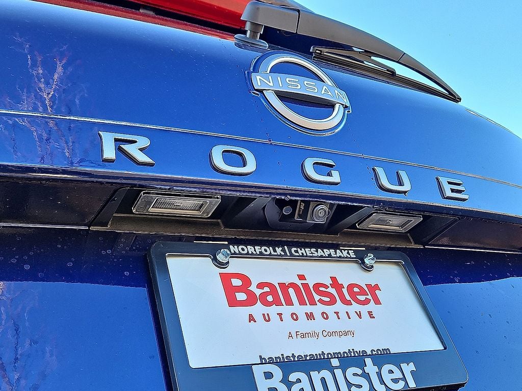 2026 Nissan Rogue SV