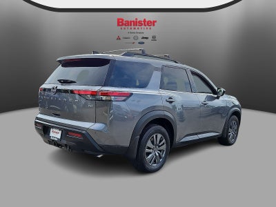 2026 Nissan Pathfinder SV