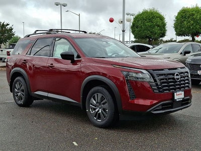 2026 Nissan Pathfinder SV