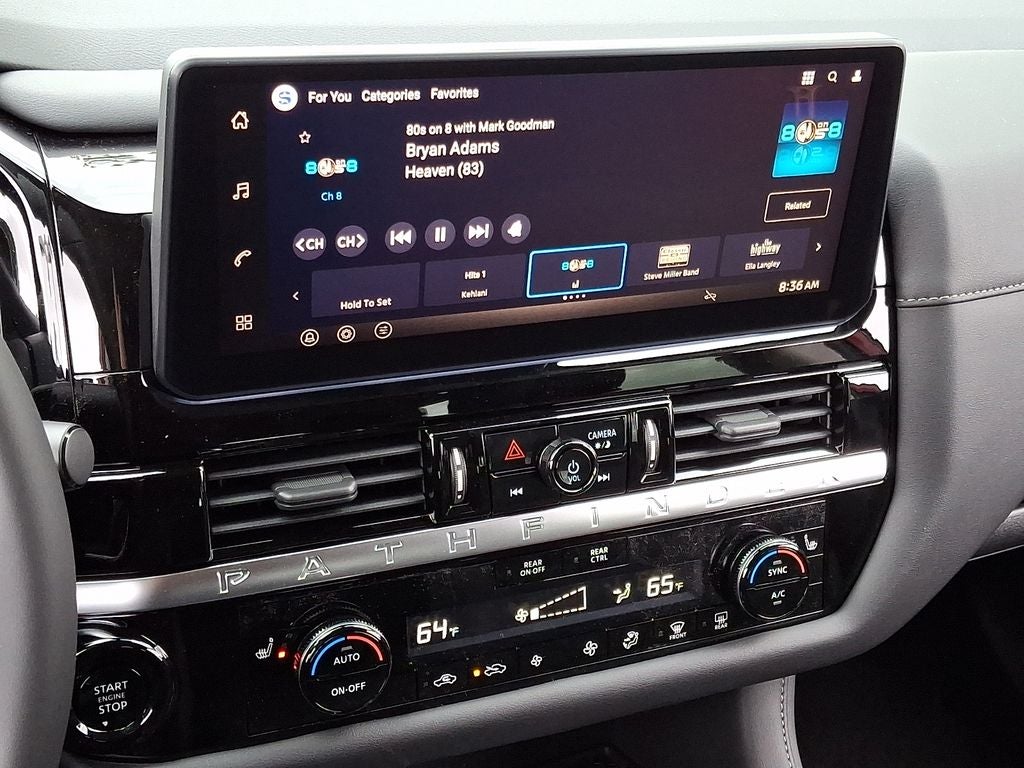 2026 Nissan Pathfinder SV