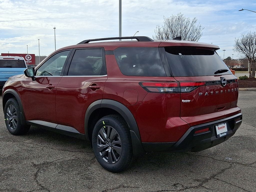 2026 Nissan Pathfinder SV