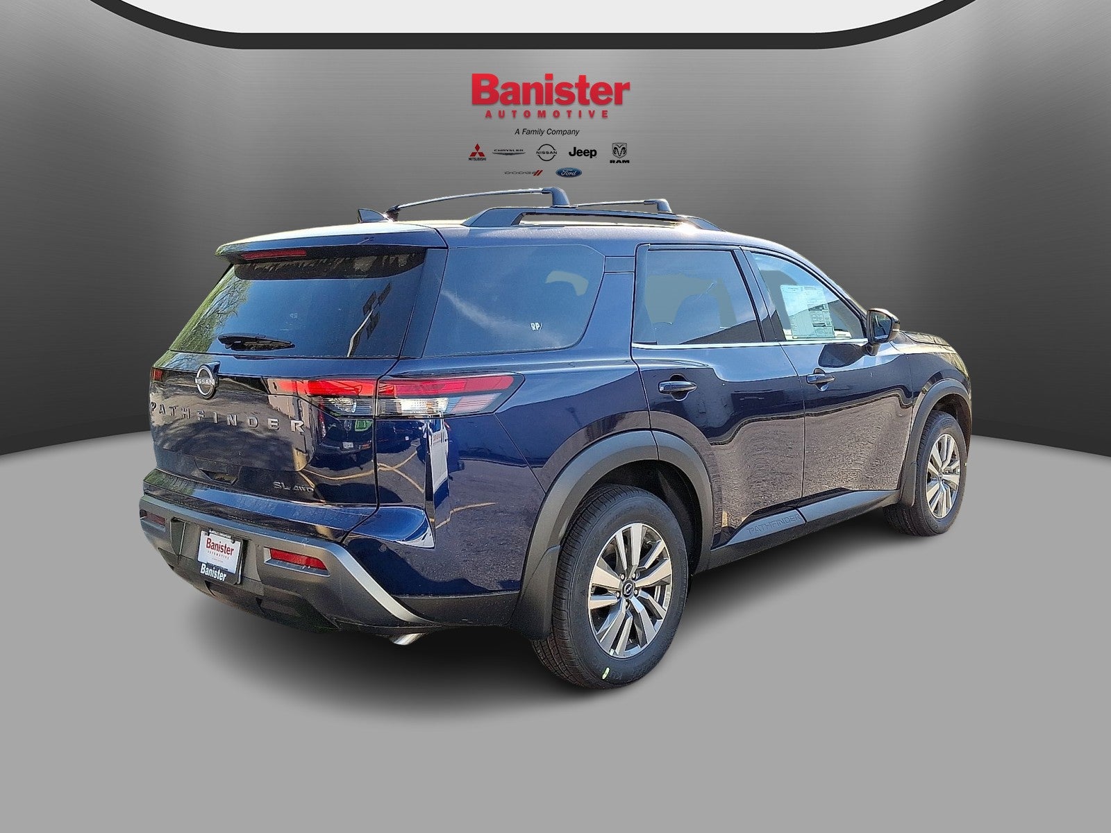 2026 Nissan Pathfinder SL