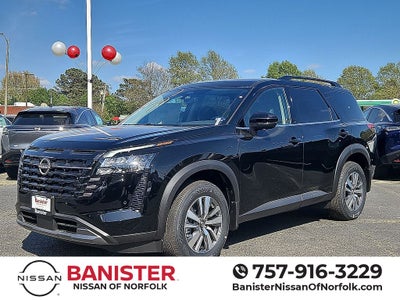 2026 Nissan Pathfinder SL