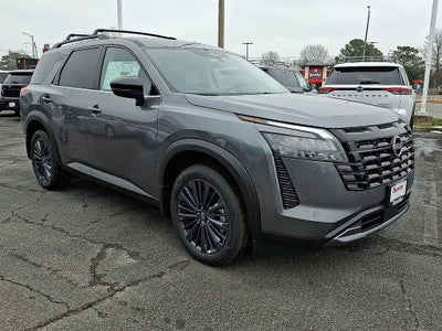 2026 Nissan Pathfinder SL