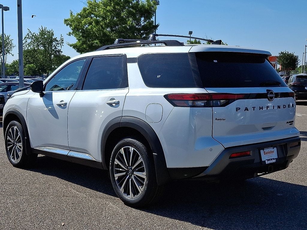 2026 Nissan Pathfinder Platinum