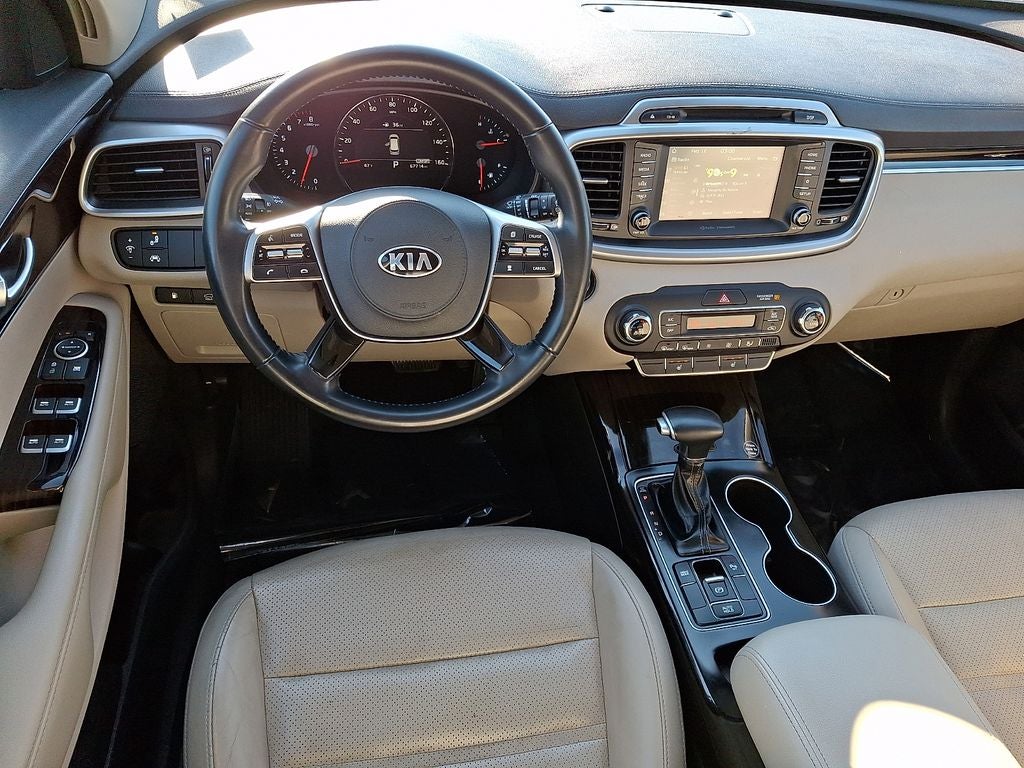 2019 Kia Sorento EX V6