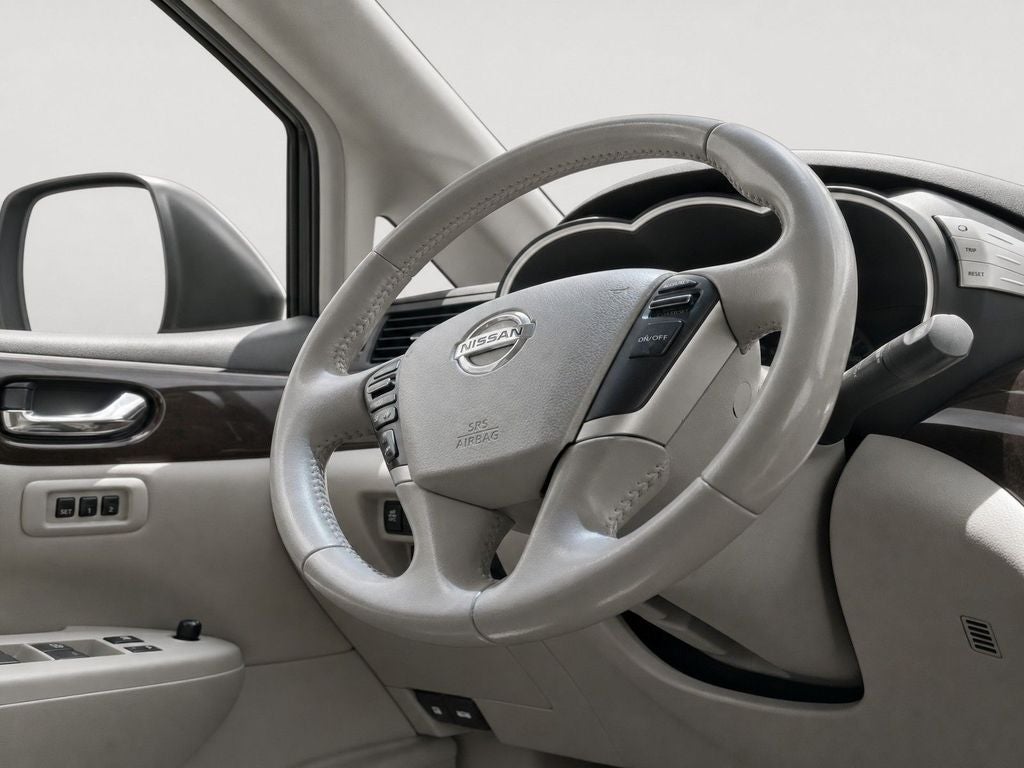 2013 Nissan Quest LE