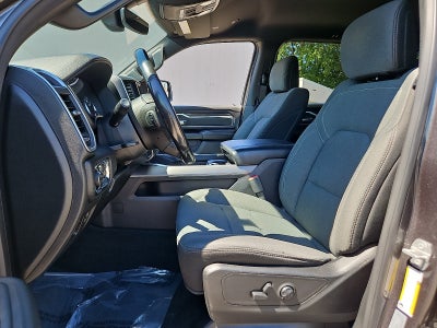 2021 RAM 1500 Big Horn Crew Cab 4x4 5'7' Box