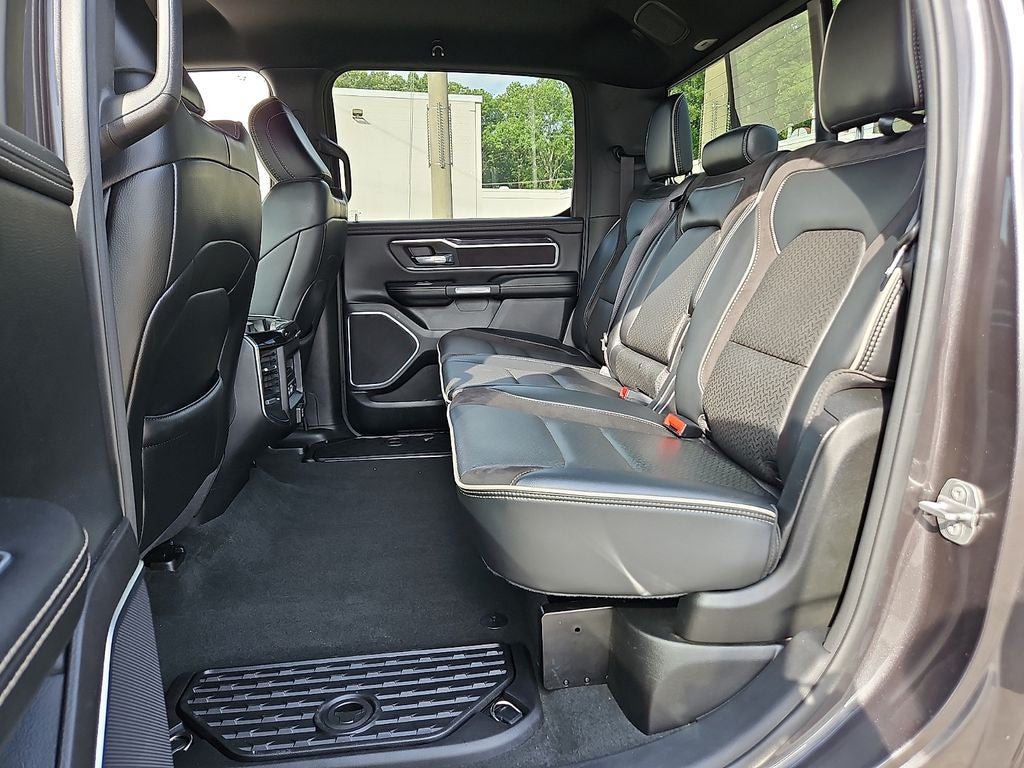 2021 RAM 1500 Laramie Crew Cab 4x4 5'7' Box