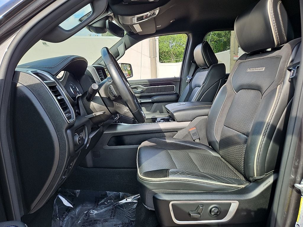 2021 RAM 1500 Laramie Crew Cab 4x4 5'7' Box