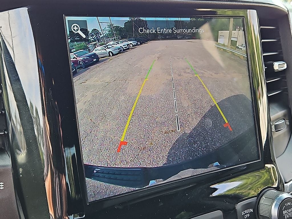 2021 RAM 1500 Laramie Crew Cab 4x4 5'7' Box