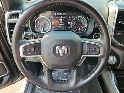 2021 RAM 1500 Laramie Crew Cab 4x4 5'7' Box