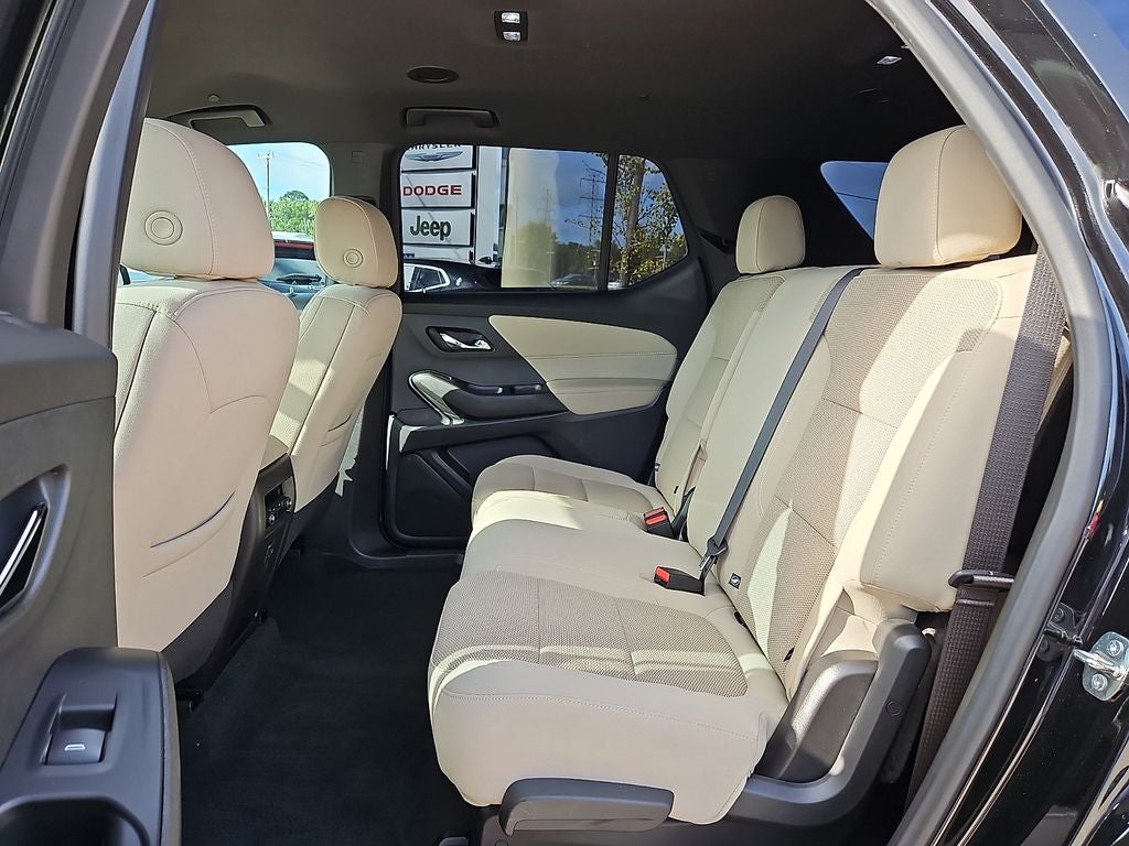2022 Chevrolet Traverse FWD LS
