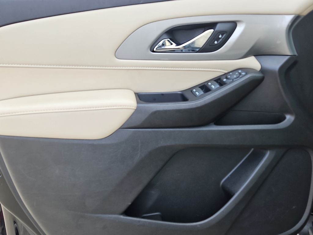 2022 Chevrolet Traverse FWD LS