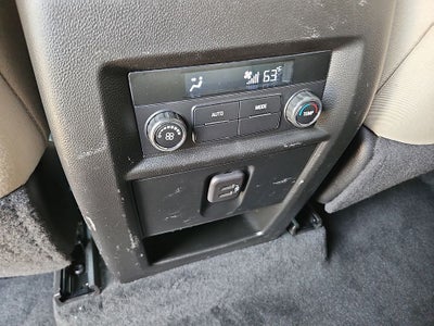 2023 Chevrolet Traverse AWD LS