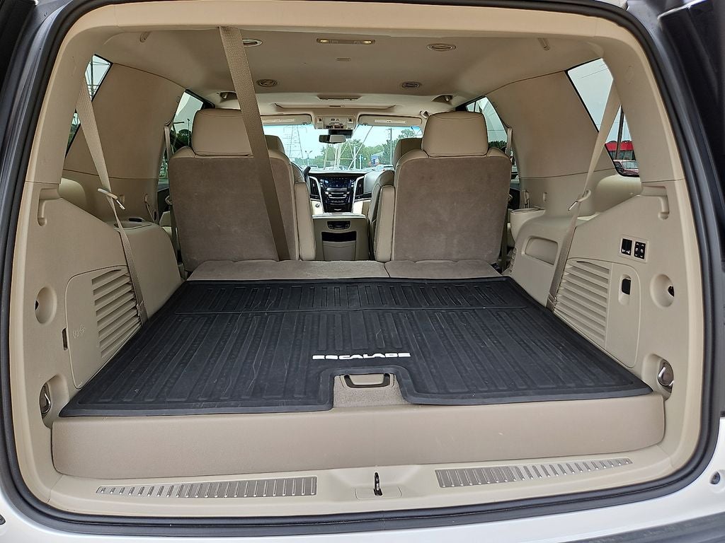 2019 Cadillac Escalade Luxury