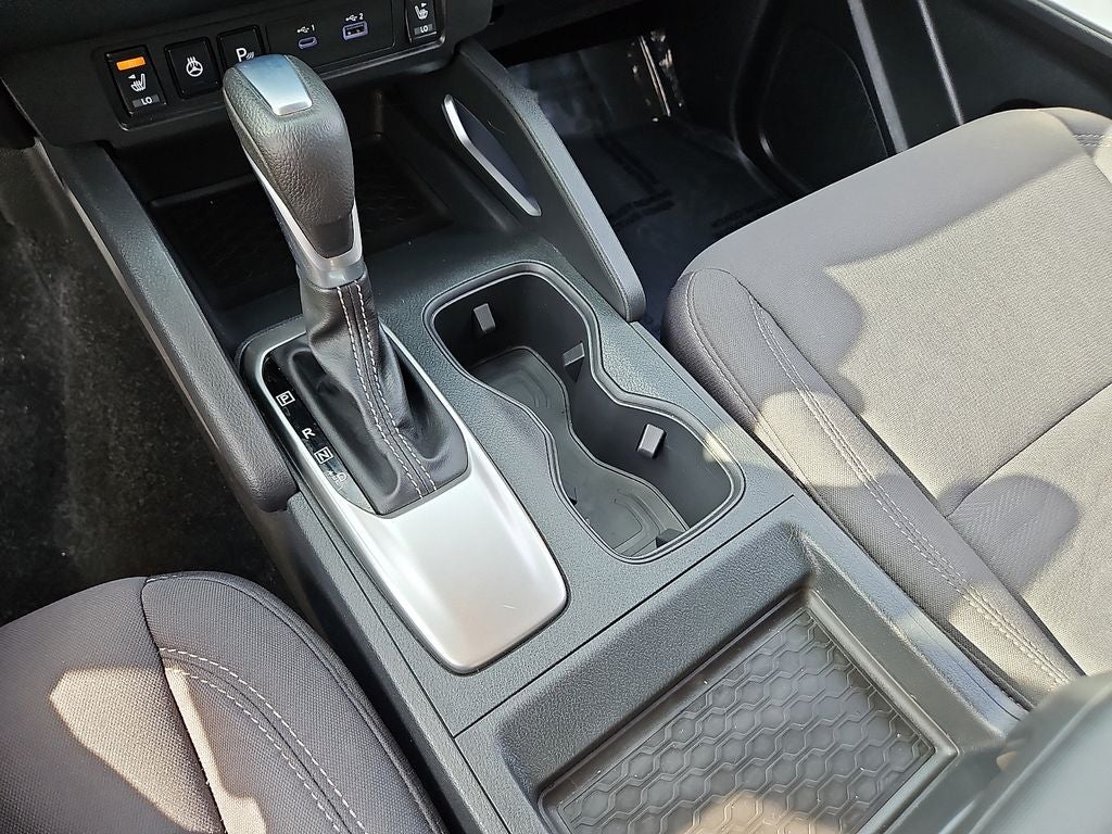 2022 Nissan Frontier Crew Cab SV 4x4