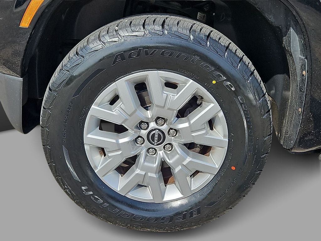 2022 Nissan Frontier Crew Cab SV 4x4