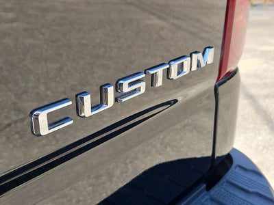 2023 Chevrolet Silverado 1500 4WD Crew Cab Short Bed Custom