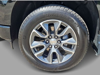 2023 Chevrolet Silverado 1500 4WD Crew Cab Short Bed Custom