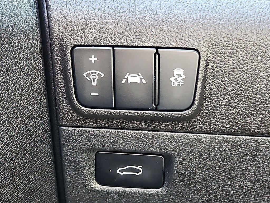 2021 Kia K5 LXS