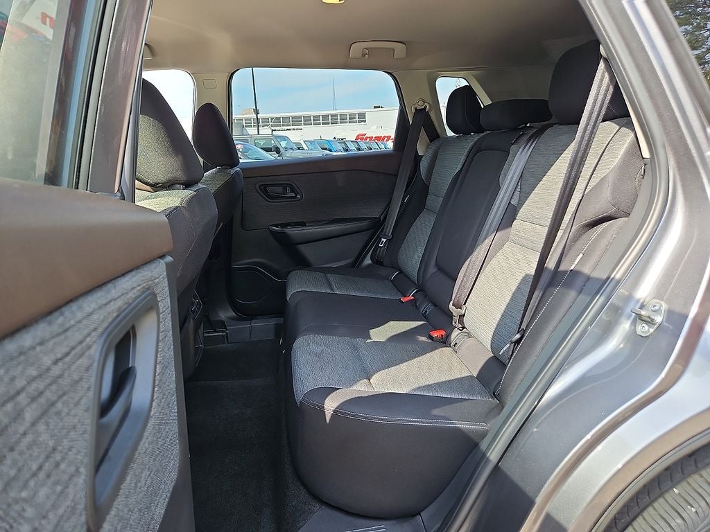2021 Nissan Rogue S FWD