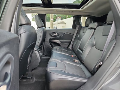 2022 Jeep Cherokee Latitude Lux