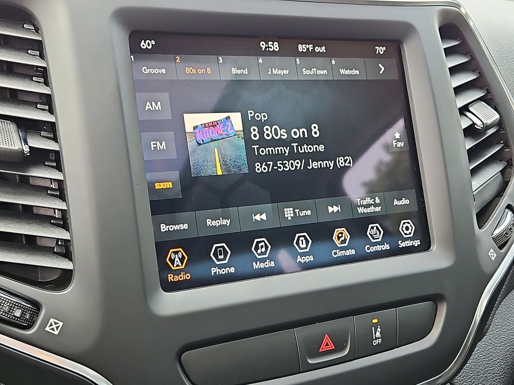 2022 Jeep Cherokee Latitude Lux