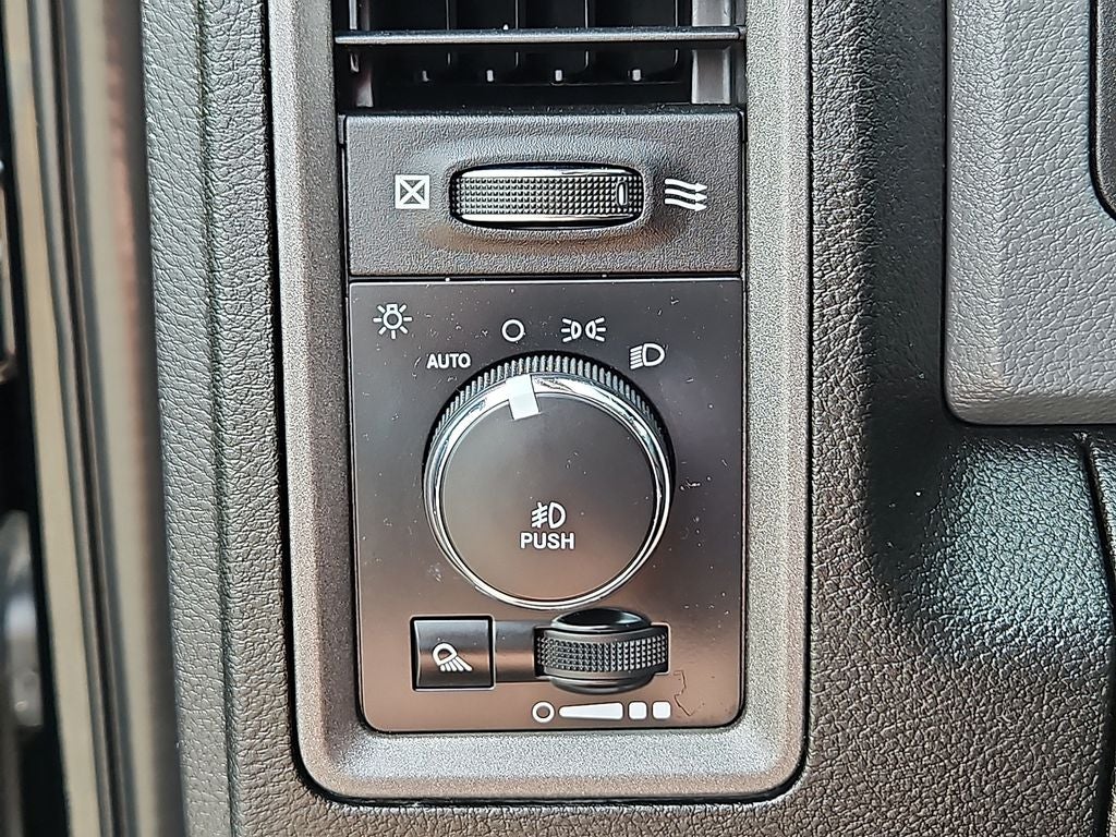 2019 RAM 1500 Classic Express