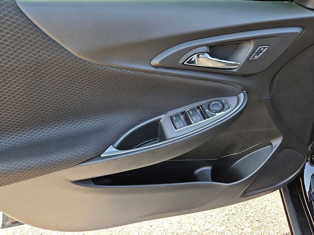 2023 Chevrolet Malibu LS