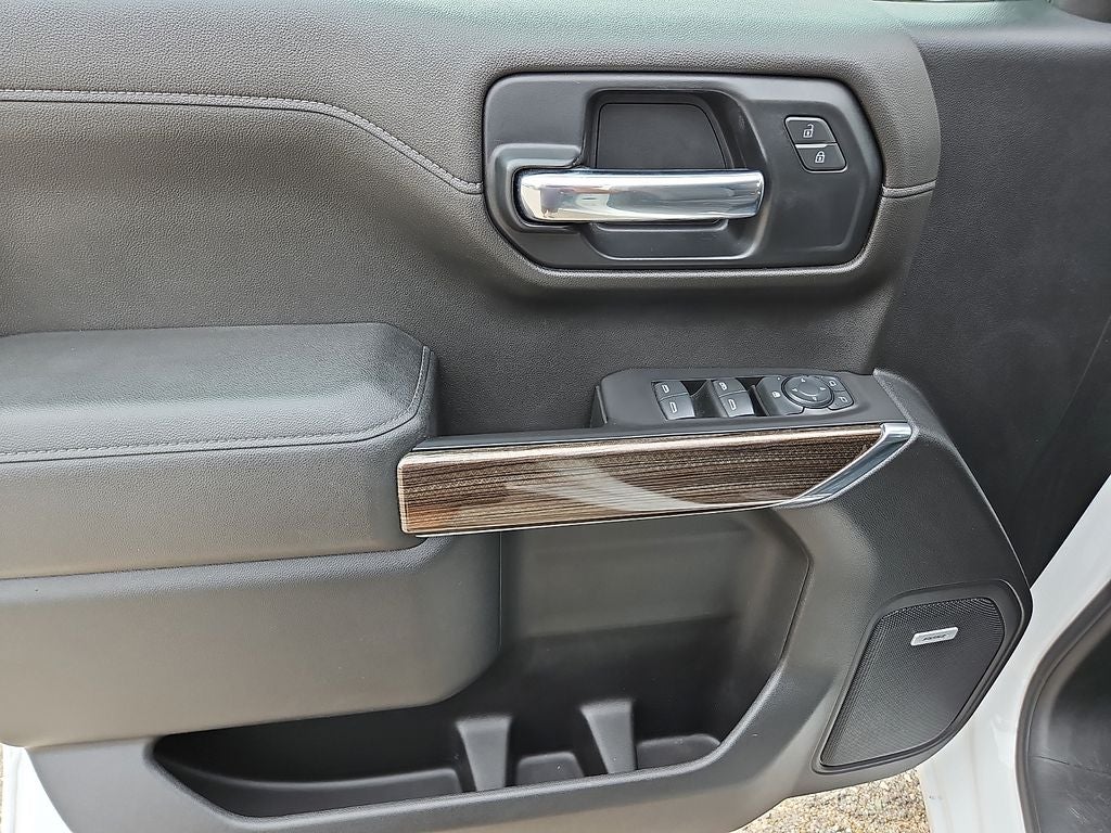 2020 Chevrolet Silverado RST
